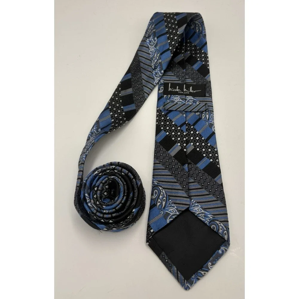 Nicole Miller Men's 100% Silk Paisley Patterned Neck Tie‎ Blue